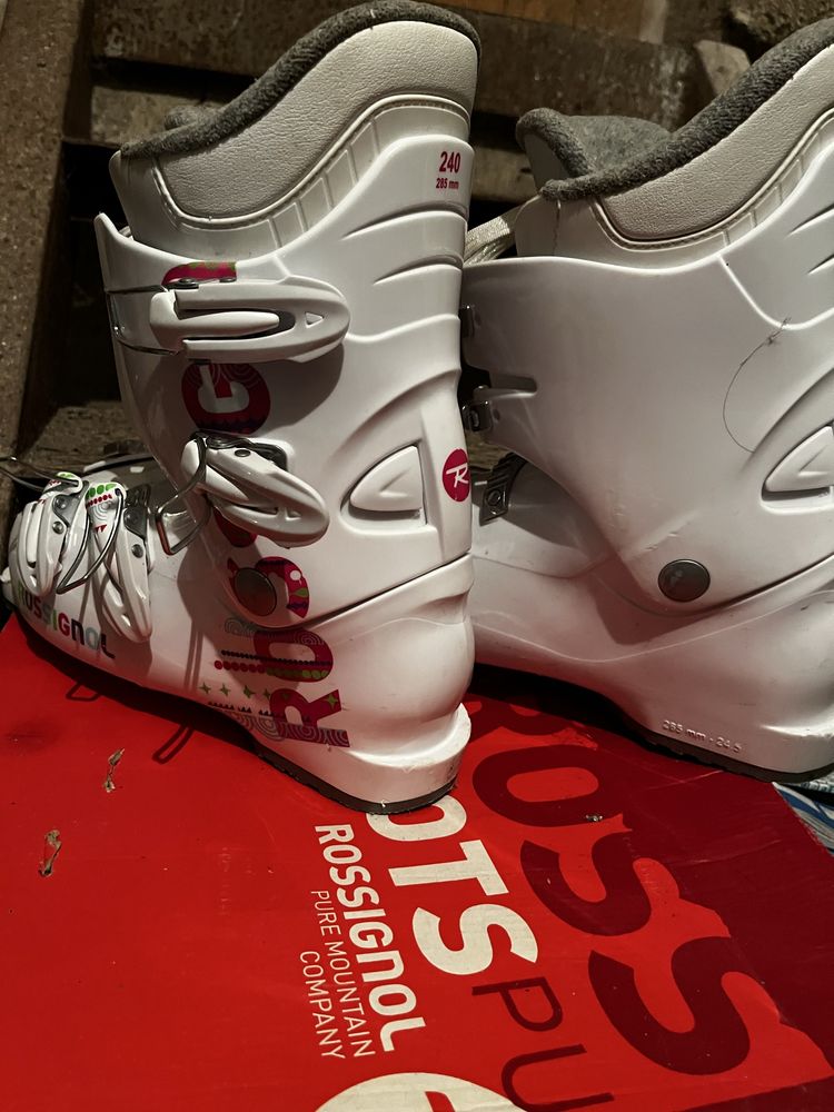 Детски ски обувки Rossignol