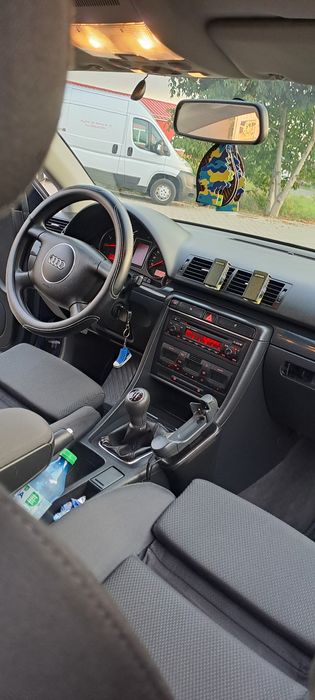 AUDI A4 B6  An fabricație 2002