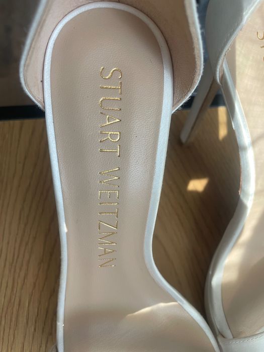 Stuart Weitzman Disco Nudist  Сандали Бял Сатен 38 номер