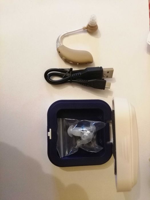 Aparat auditiv cu acumulator reancarcabil