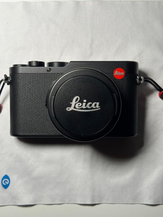 Aparat foto Leica D-Lux 8 nou