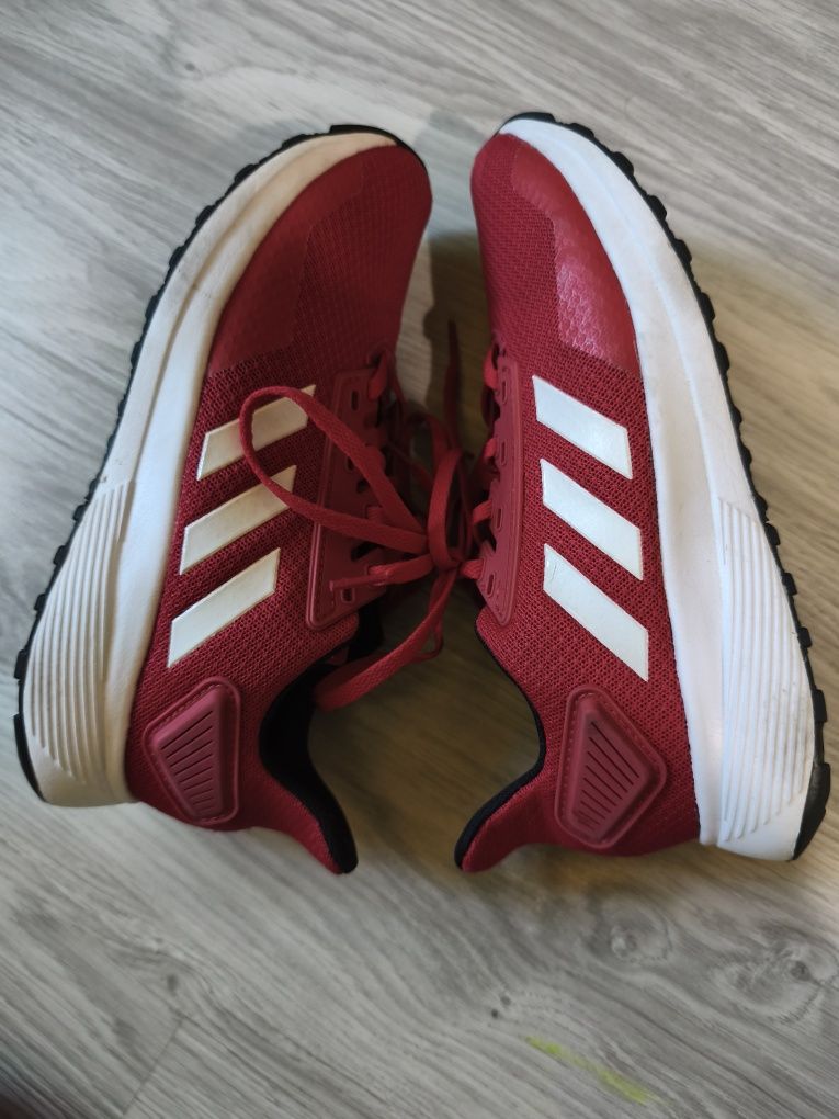 Оригинални дамски маратонки "Adidas" 36 2/3
