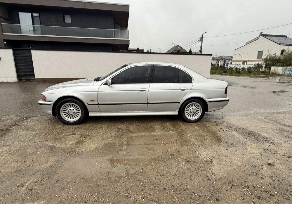Vand bmw520i/150cp an 2000