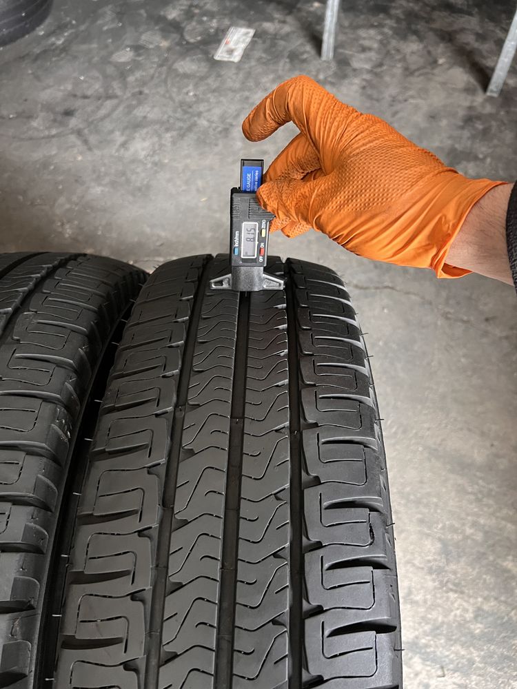 4 anvelope ca NOI 225/75/16 C , Michelin , 8 mm