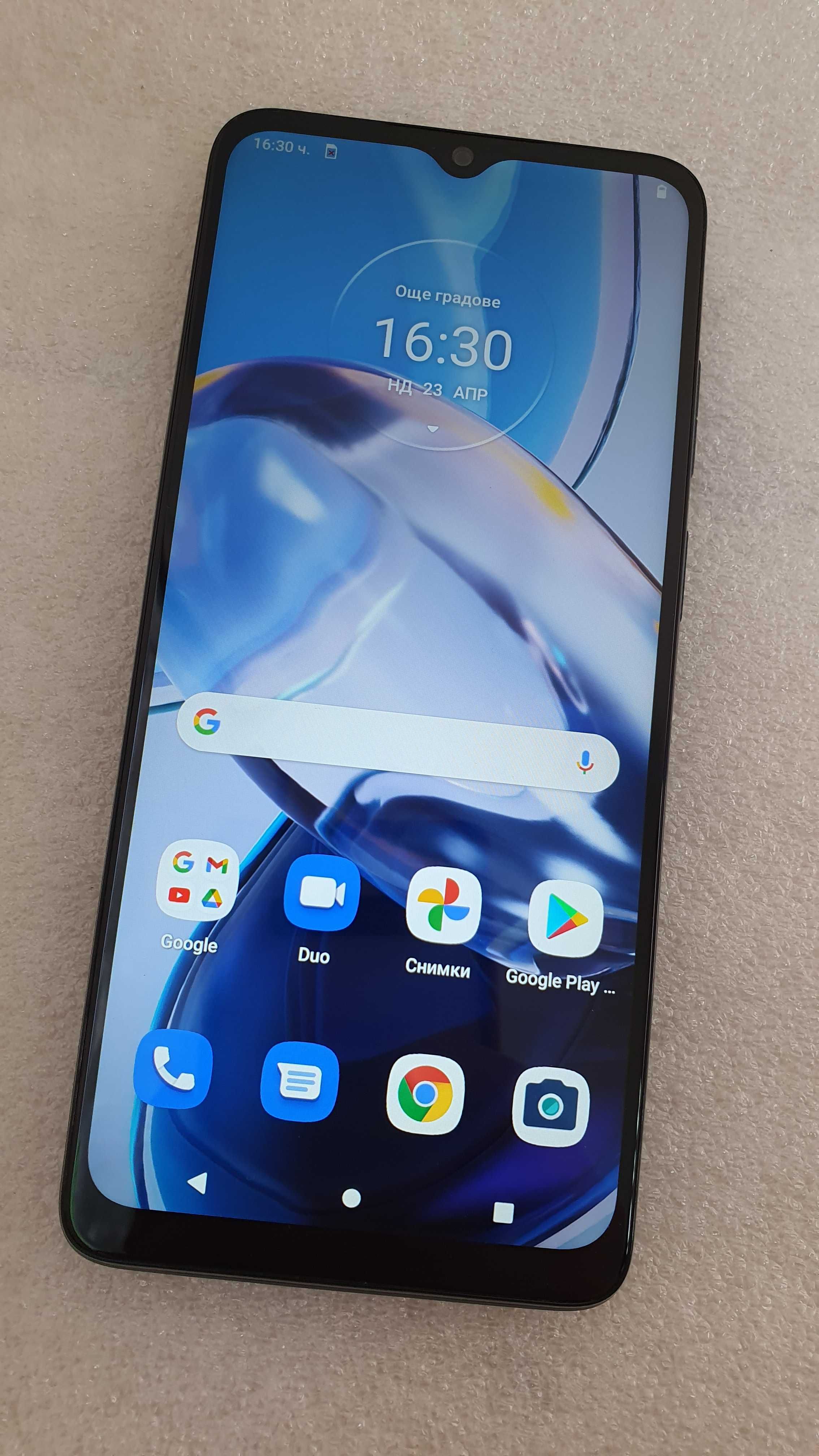 Motorola Moto E13 -Като нов