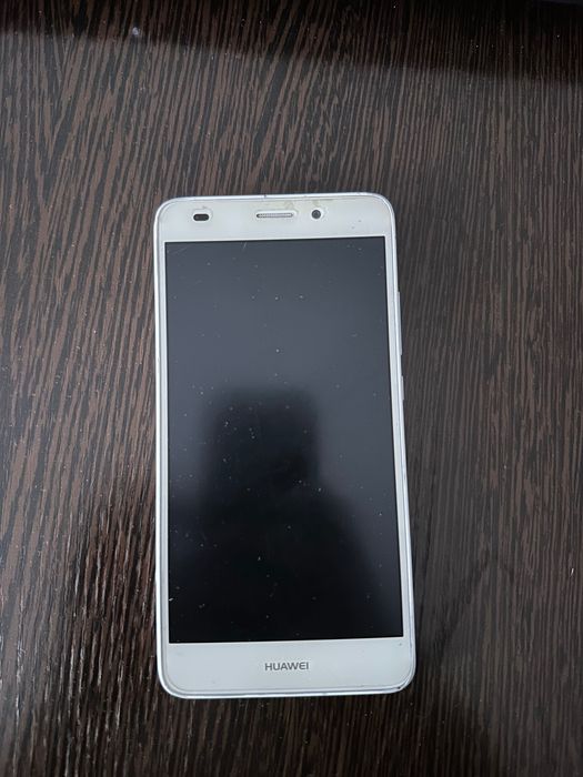 Продам телефон хуавэй