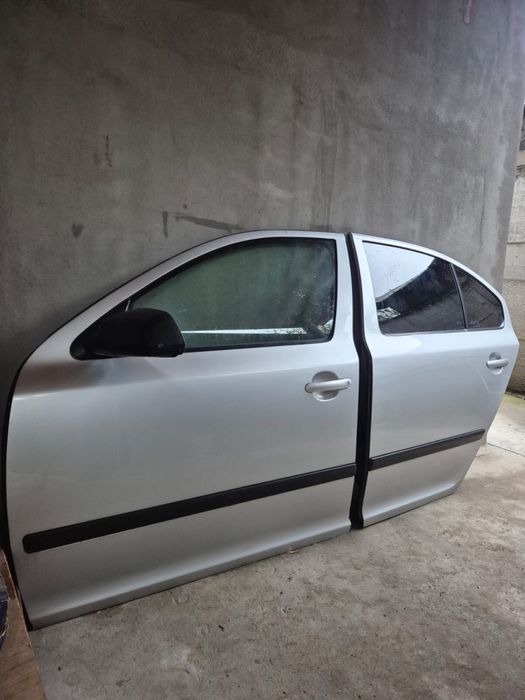 Usi complete Skoda Octavia 2 gri