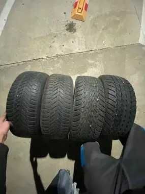 Rotii aliaj cu anvelopa de iarna 205/55/16