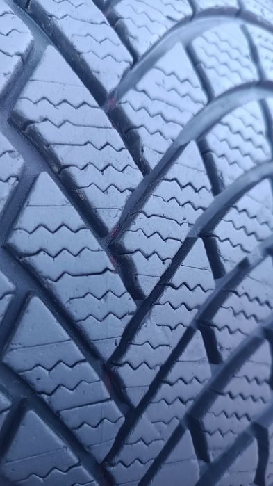 225/50/17 Bridgestone