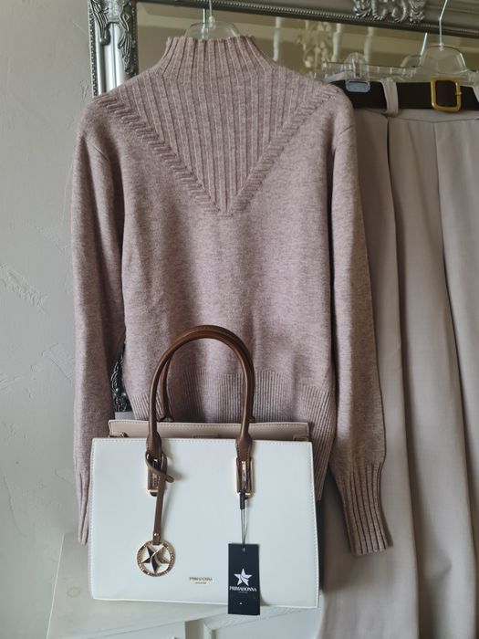 НОВ сет панталон, блуза, чанта, обувки