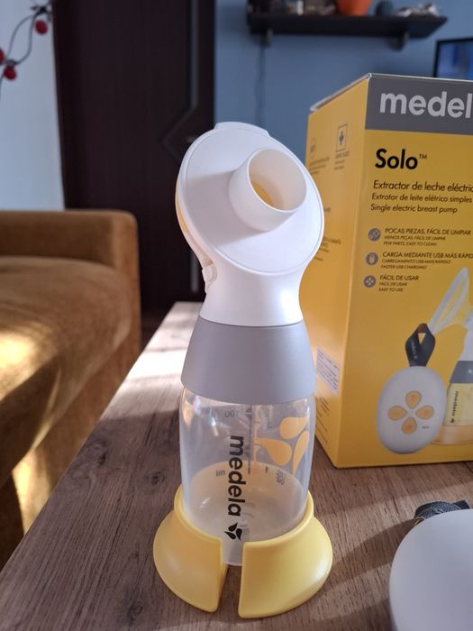 Medela Solo Двуфазна електрическа помпа за кърма