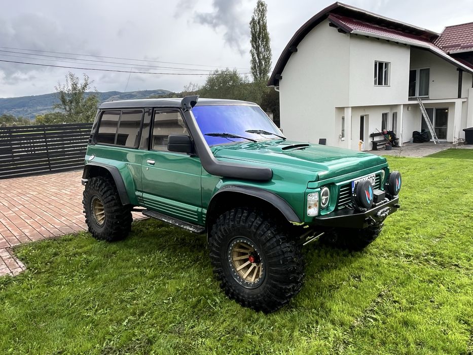 Vand sau schimb Nissan Patrol y60 SLX M57