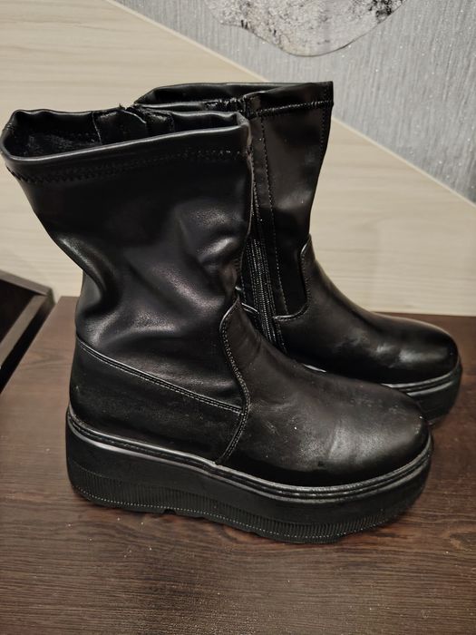 Страхотни зимни боти 38 размер