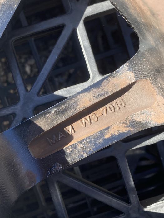 16 цола 5 х 114.3 мм Тойота , Киа , Хюндай , Мазда , Нисан