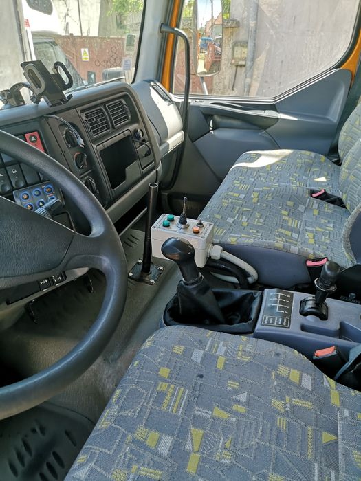 Basculanta Renault Midllum 220