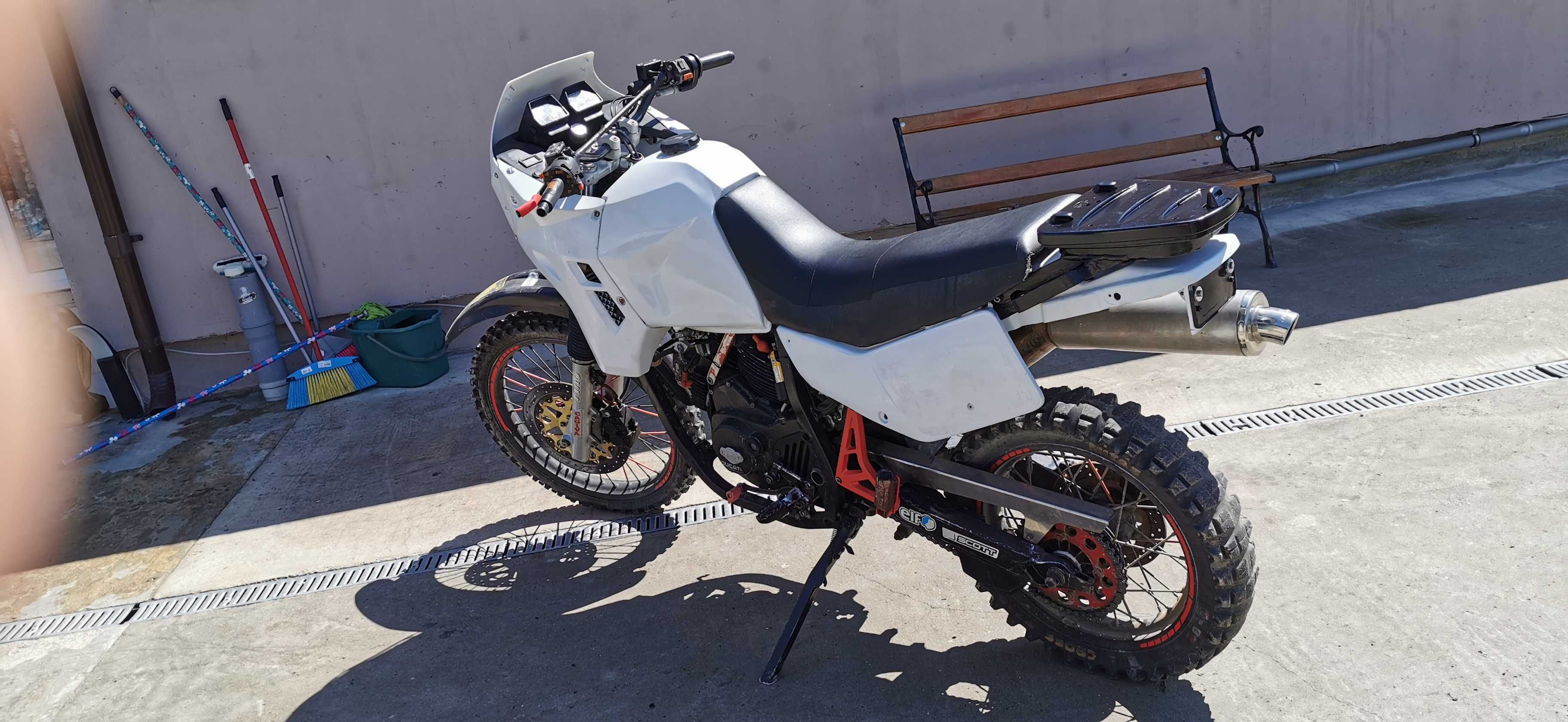 Cagiva Elefant 750cc