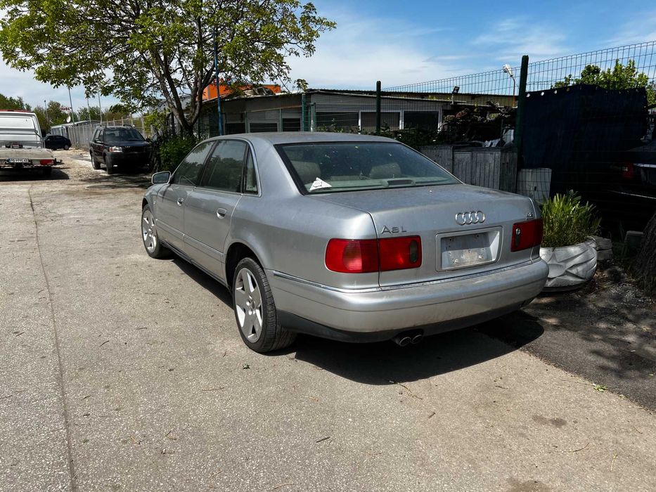 Audi A8 4.2i  L 2002г. на части