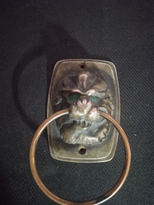 Ручка для двери.