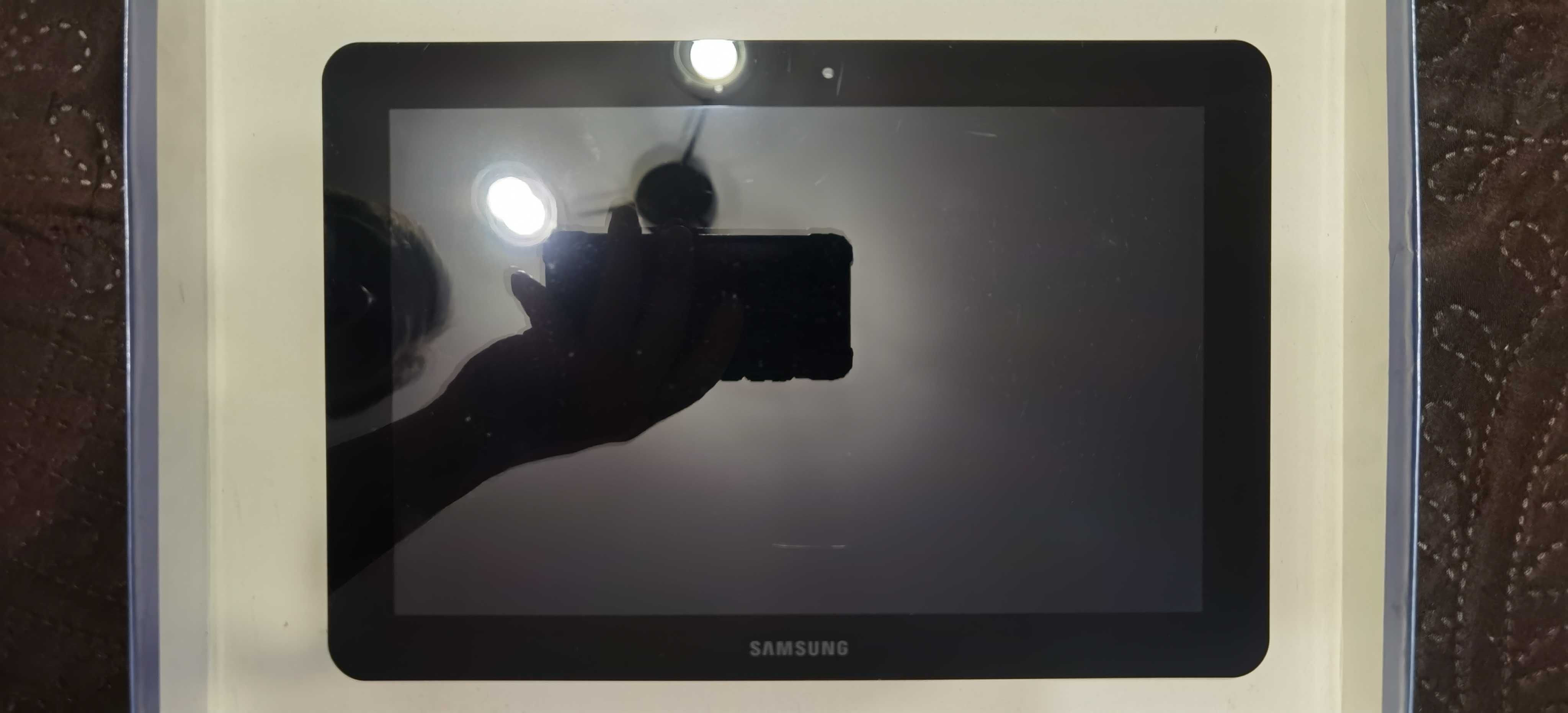 Samsung GT-P7500 дисплей +сенсор