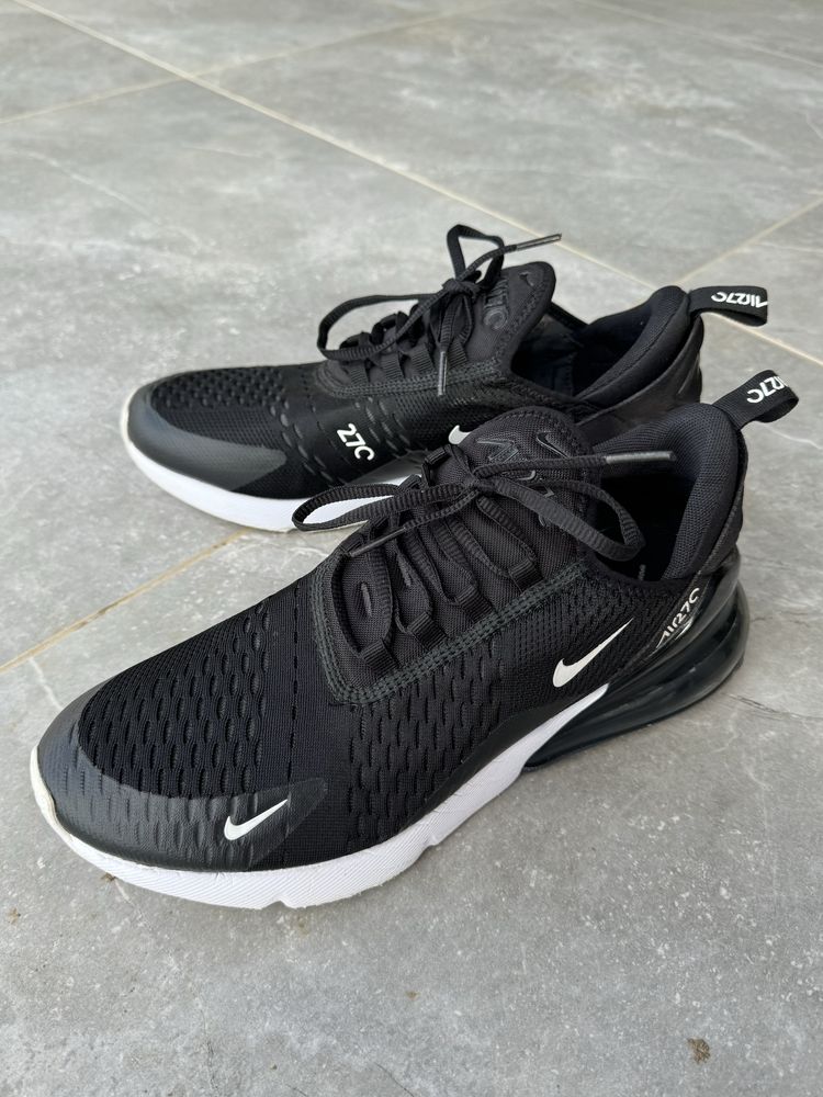 Nike Air Max 270