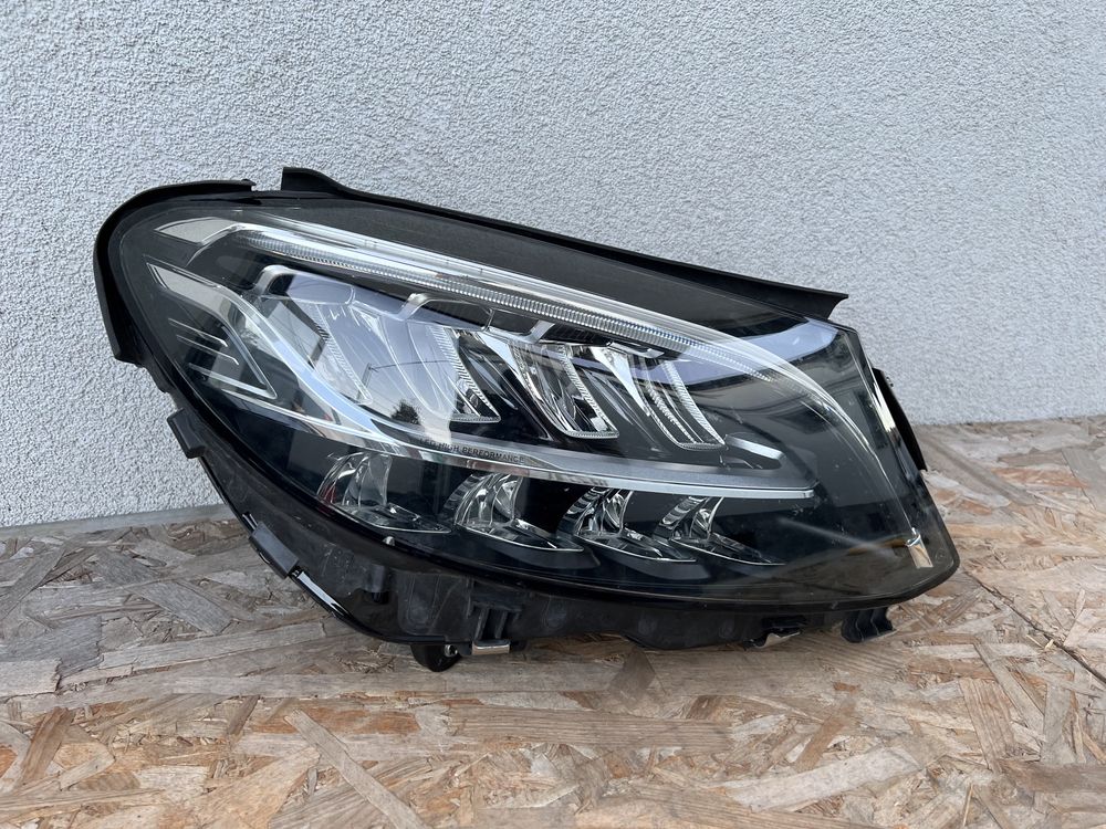 Far dreapta Mercedes C Class W205 Facelift Full LED Original Europa