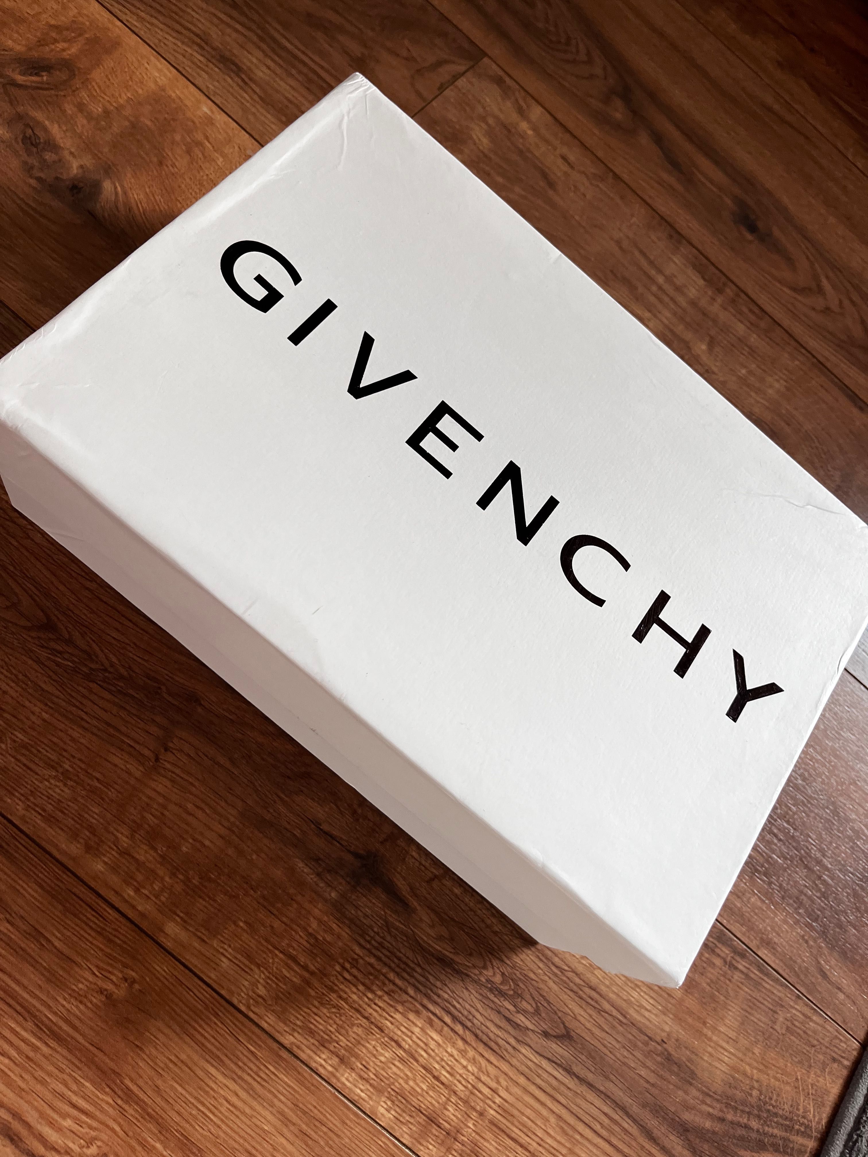 Мъжки спортни обувки GIVENCHY