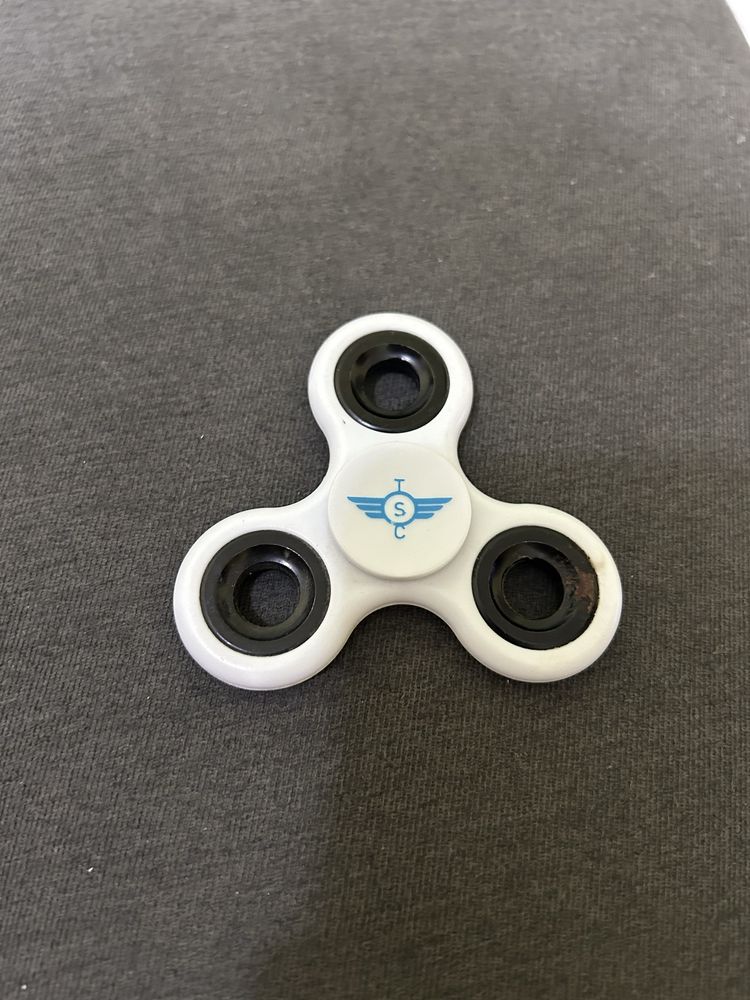 Fidget Spinner Alb