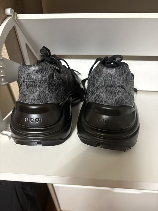 Gucci rhyton black