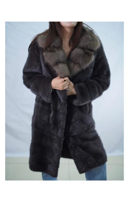 Продам норковую шубу