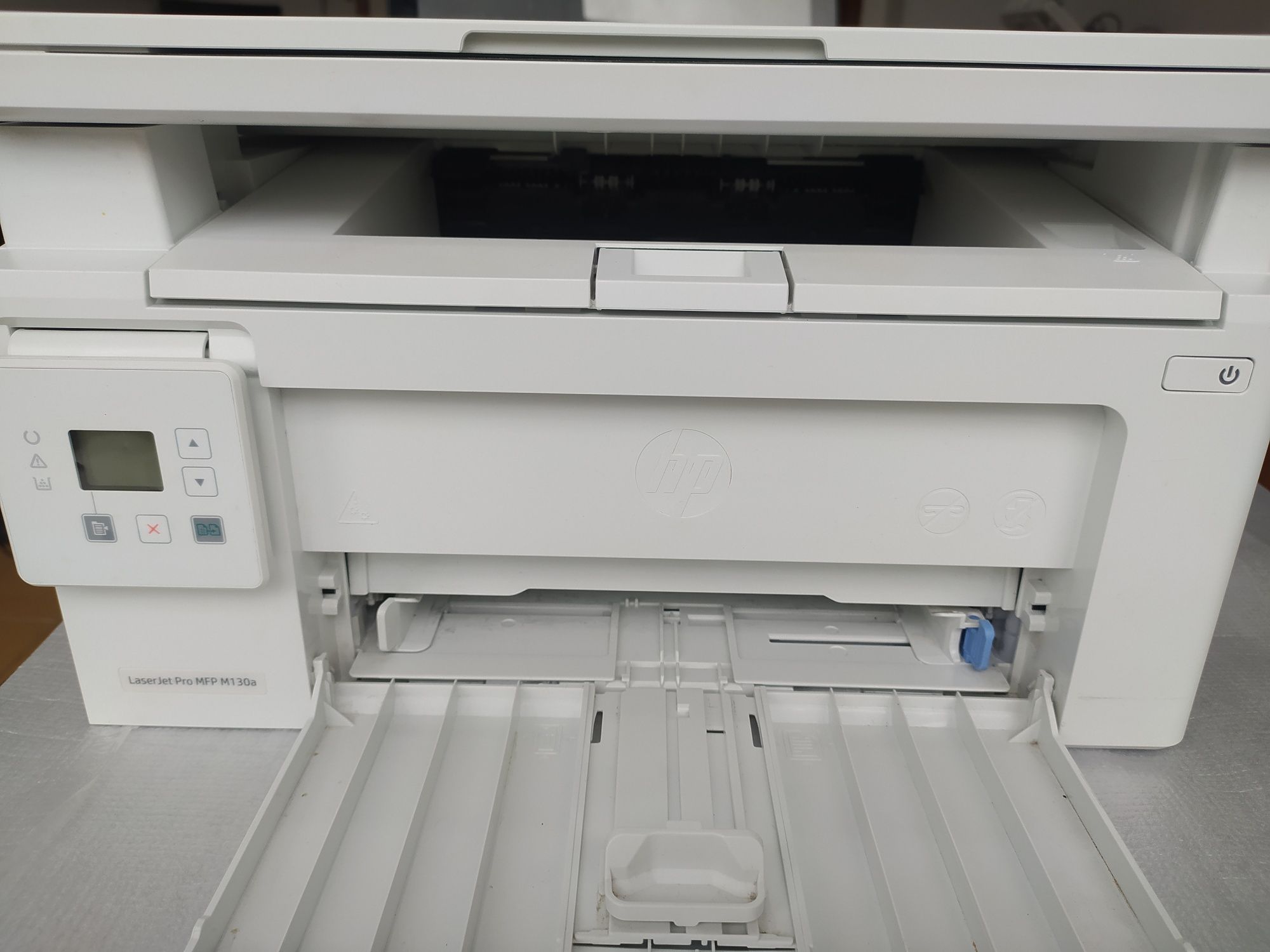МФУ hp   Xerox 3052