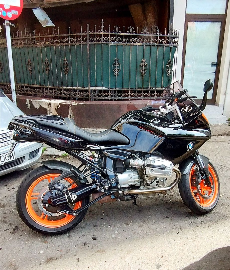 BMW R1100S Sport