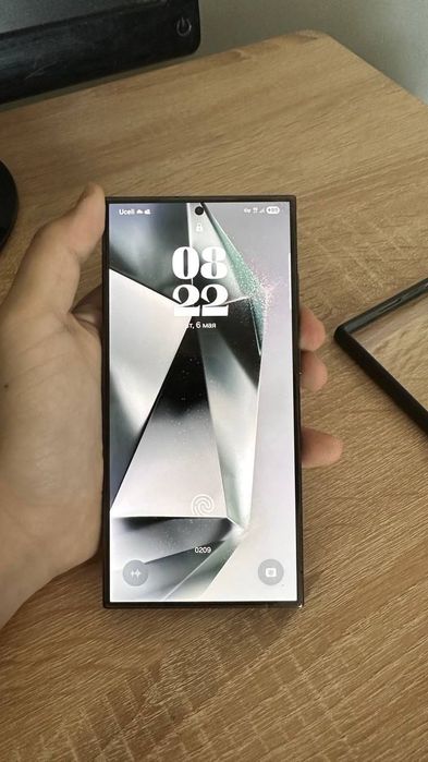 Самсунг с24 ултра 256гб