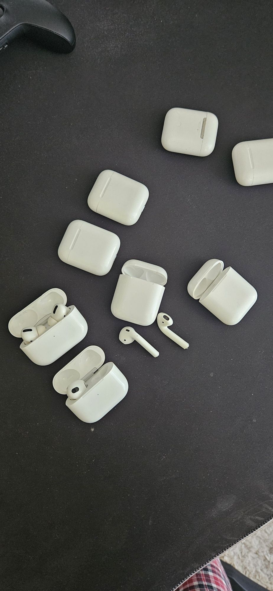 Casti carcase case airpods pentru diferite modele originale