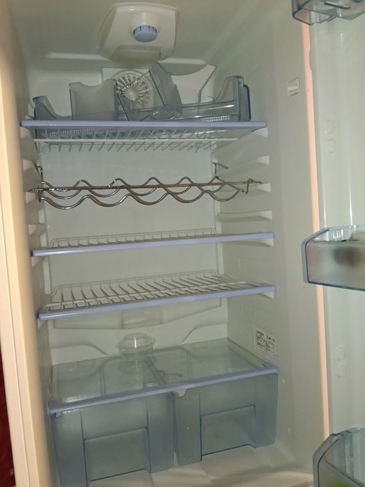 Combina frigorifica Arctic