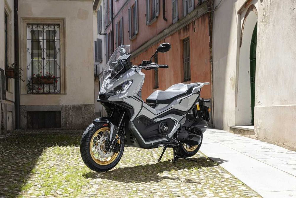 MYMOTO vinde : Scuter Keeway XDV 125 EVO PRO, nou, rate, garantie,B125