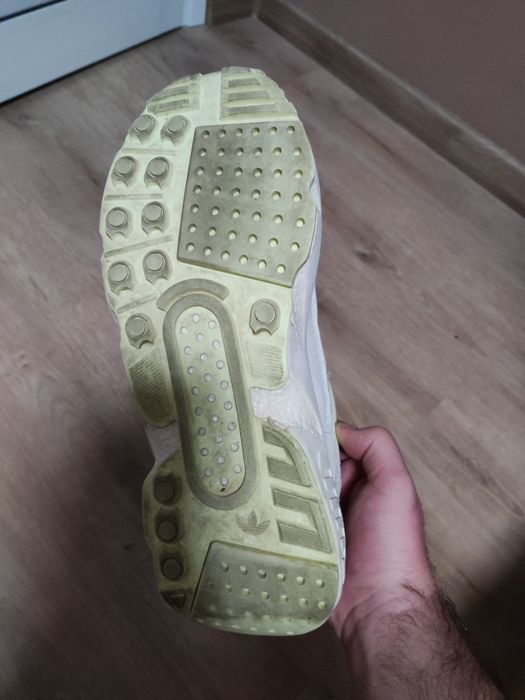 Adidas zx 22 boost unisex