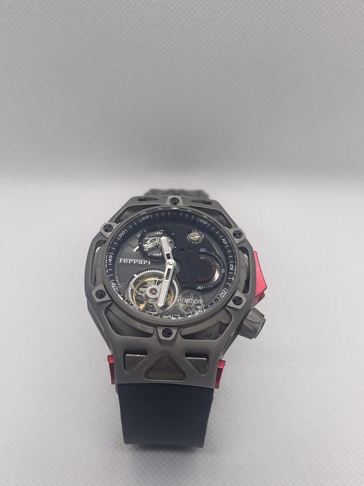 Hublot ferrari механнический