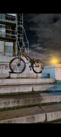 NS Bikes Zircus dirt jump FOX 36 сглобка