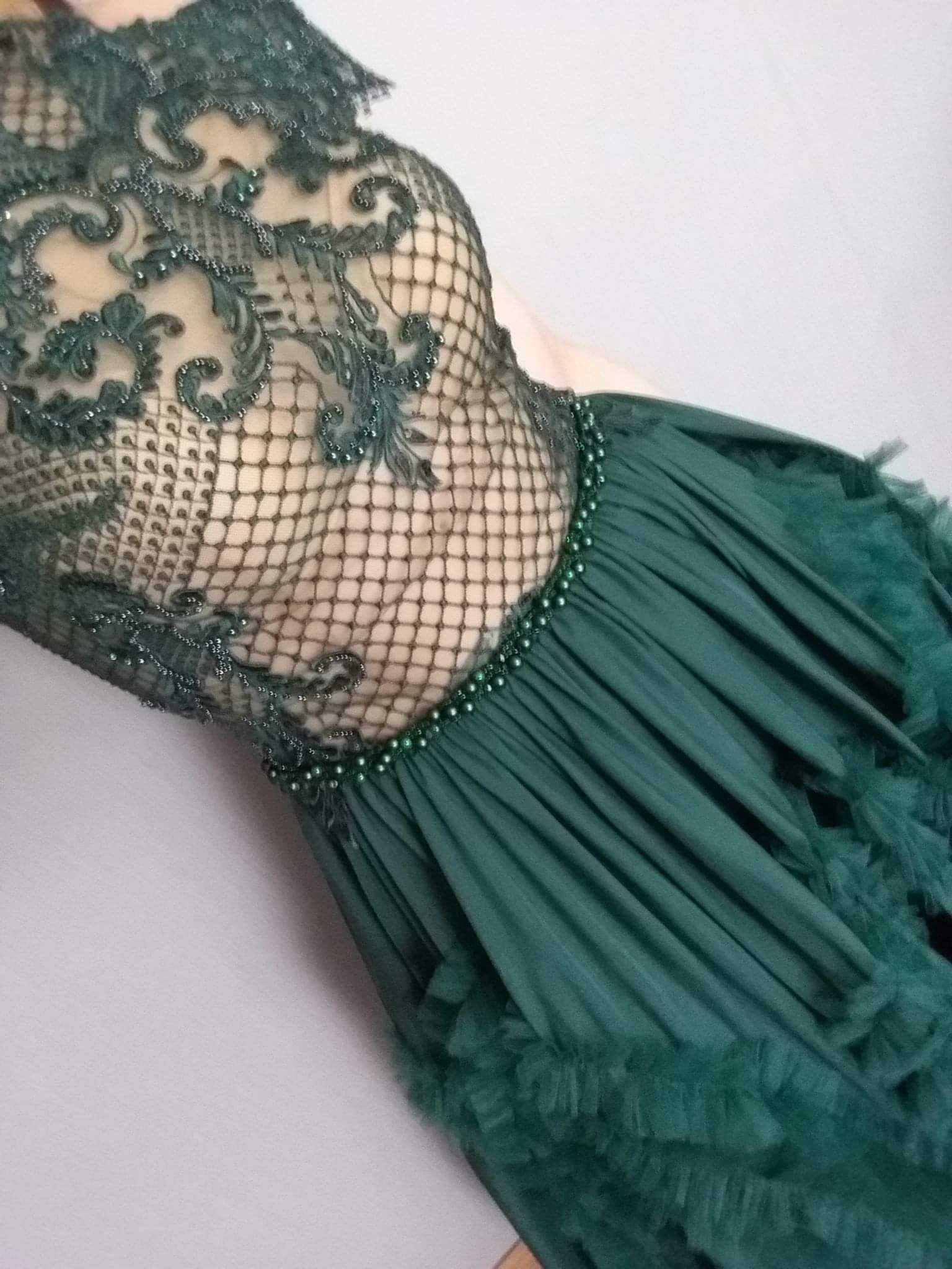 Стоян Радичев - бална рокля в зелено +подарък ръчно изработена тиара