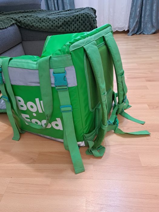 Oferta GENTI LIVRARE doar București și împrejurimi!