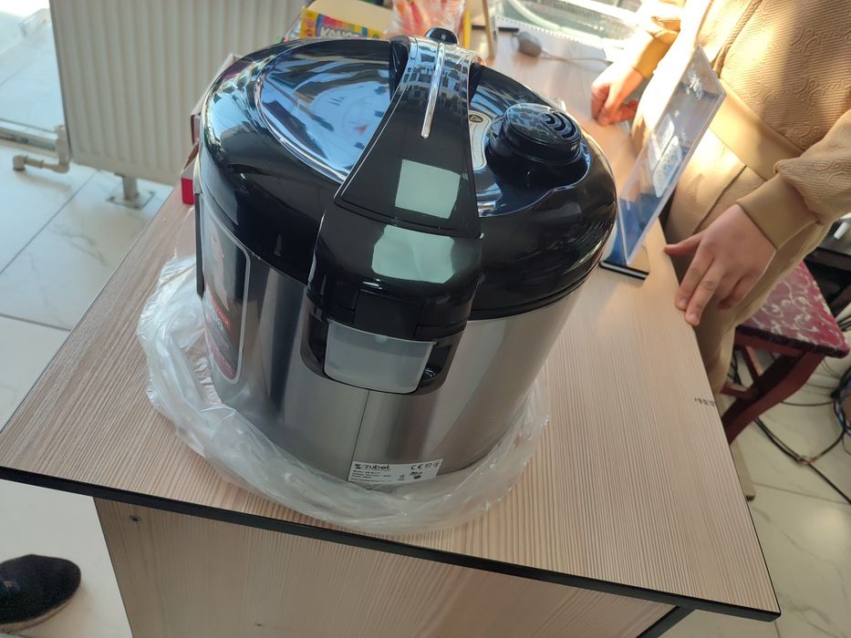 Multivarka juda arzon narxda sifatli Va Yengi