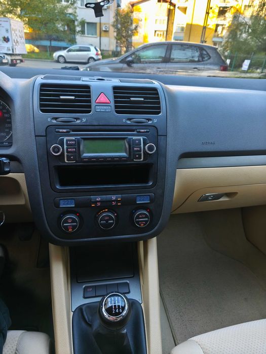 vw golf V Hatchback 2.0 tdi 4x4 -4motion