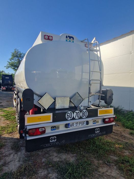 Remorcă cisternă 23000l pentru  produse  periculoase  ADR benzină, mot