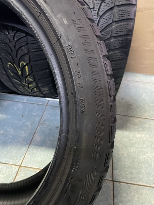 225 45 R18 Bridgestone Blizzak Iarna