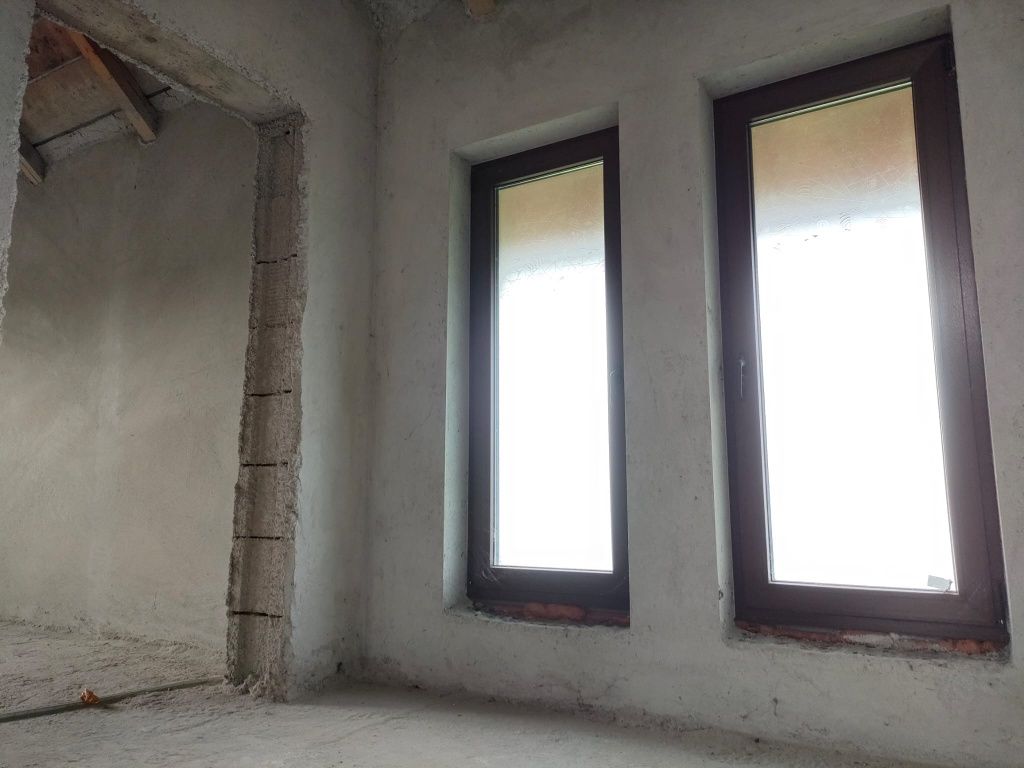 Casa de vânzare Laniste Burdujeni str.Traian Popovici  ,teren 16000m