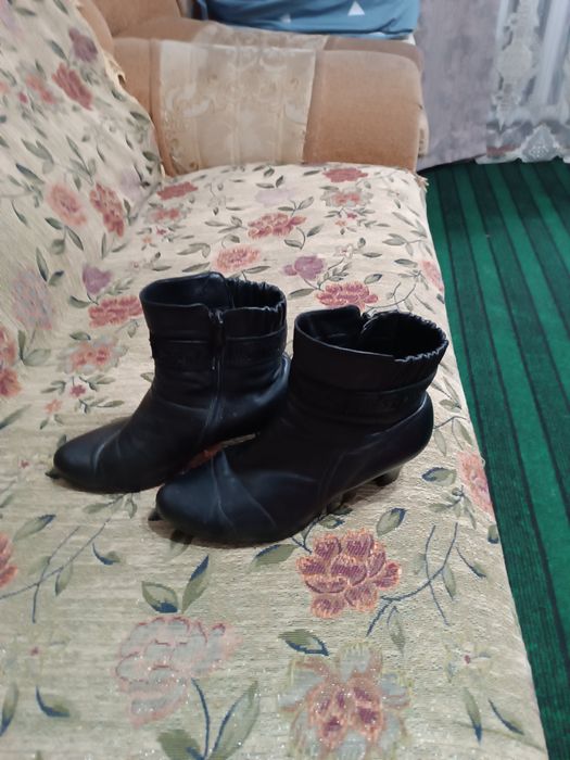 Обувь осенняя состояние б/у