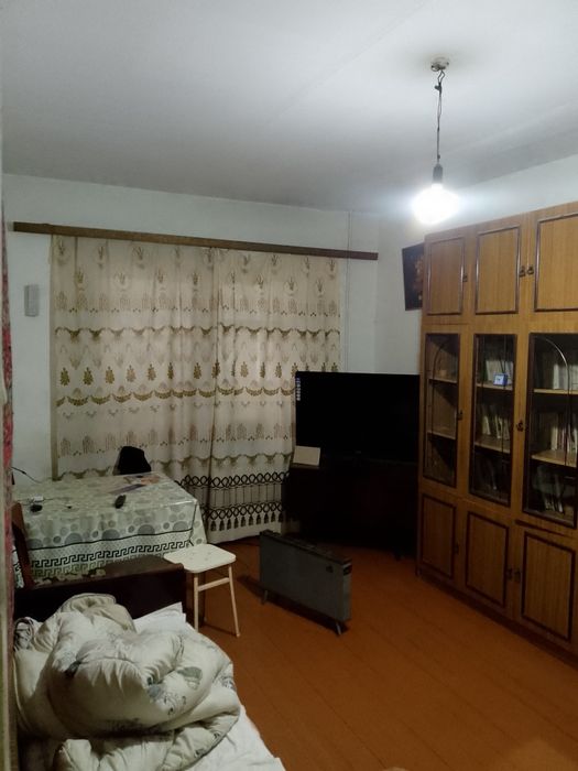 Продаётся Квартира 2х ком 1 этаж в Янгиюле на Тошкент Шох