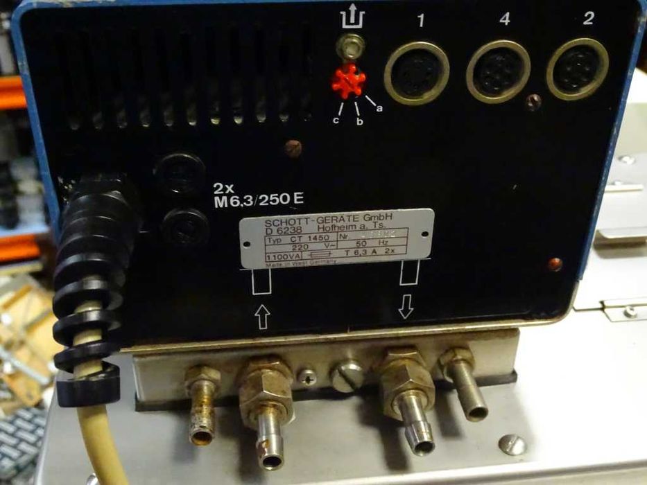 лабораторна маслена вана с темпериращ модул SCHOTT-GERATE CT42, CT1450