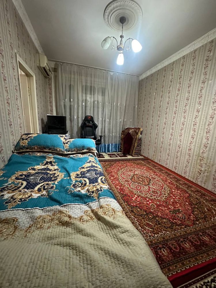 Продаётся Квартира Максим Горький Художник Мирзо Улугбек район 2/4/5