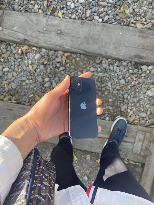 Iphone 12 min sotlad srochna